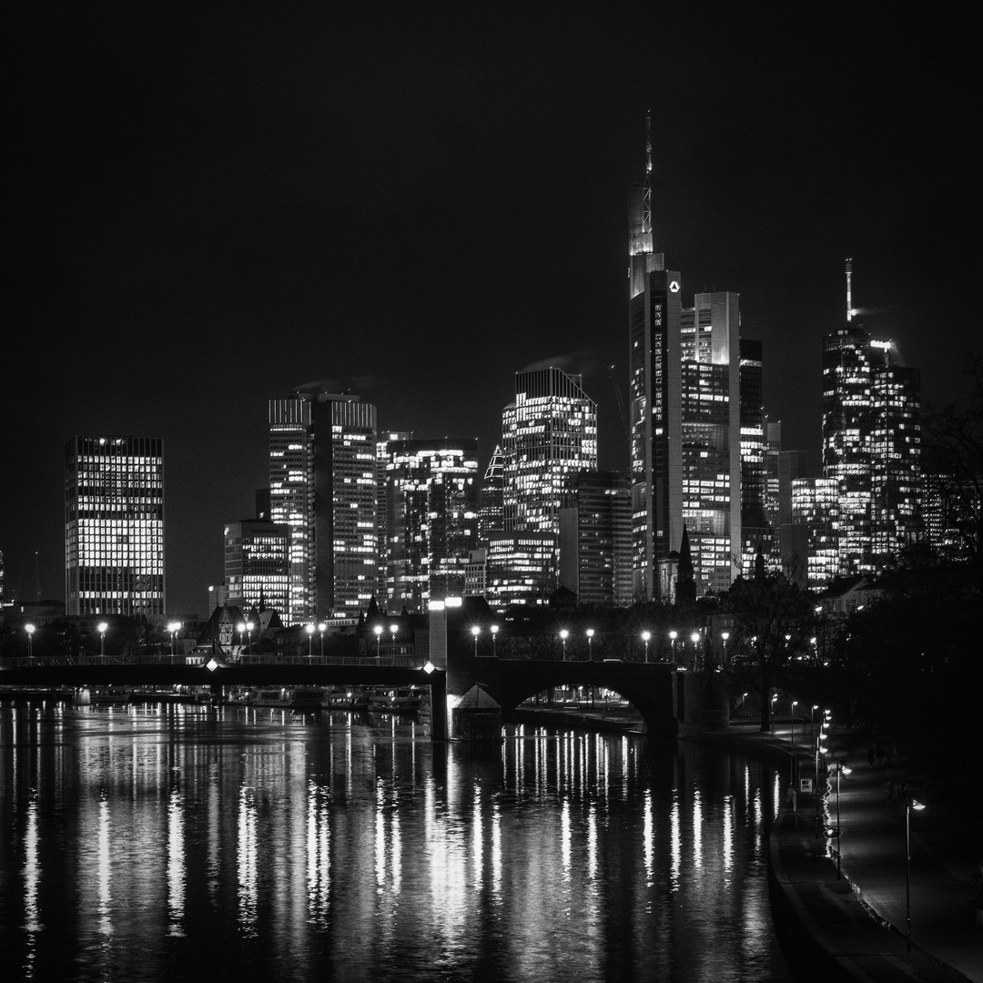 Frankfurt Skyline #1