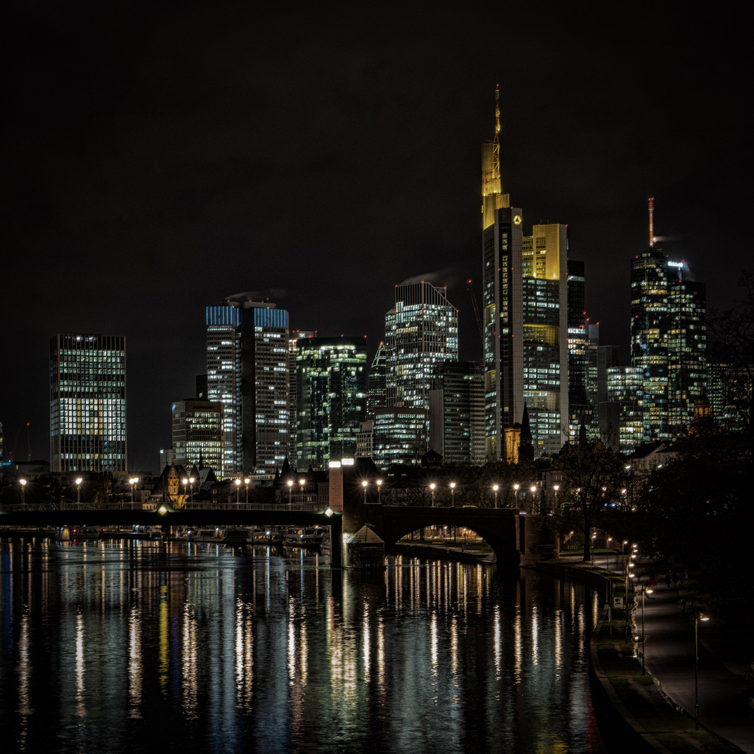 Frankfurt Skyline #2