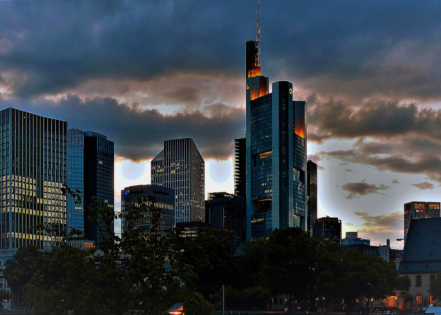 Frankfurt Skyline 2