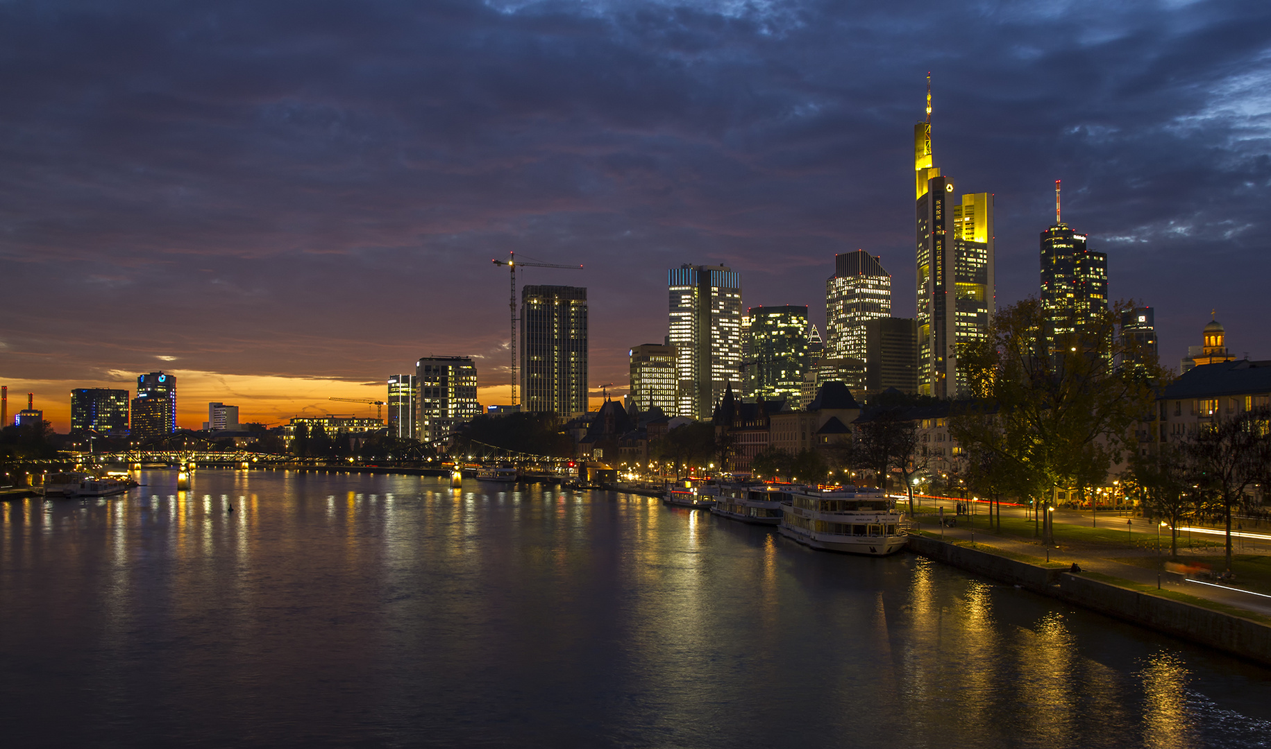 Frankfurt-Skyline am 19.10.2017