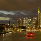 Frankfurt-Skyline am Abend am 06.10.2017