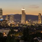 Frankfurt-Skyline am Abend