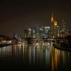 Frankfurt Skyline bei Nacht