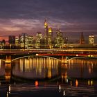 Frankfurt Skyline in Bewegung