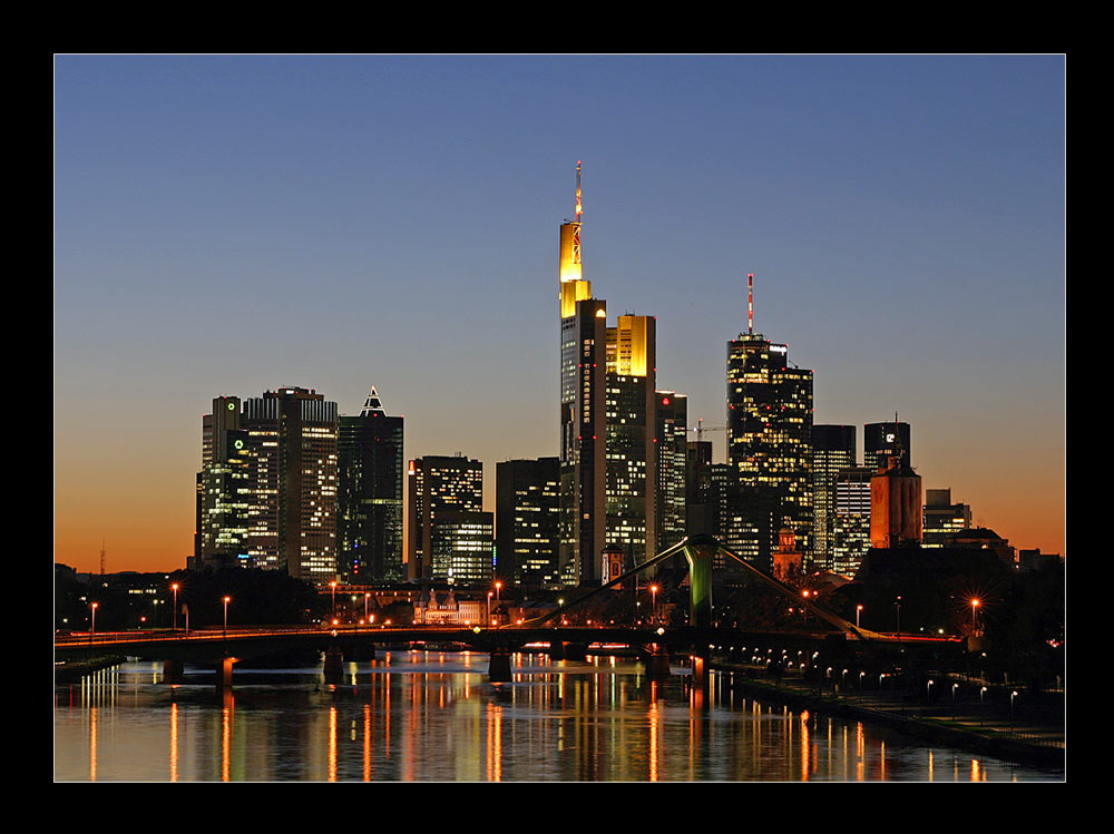 Frankfurt Skyline Oktober 2004