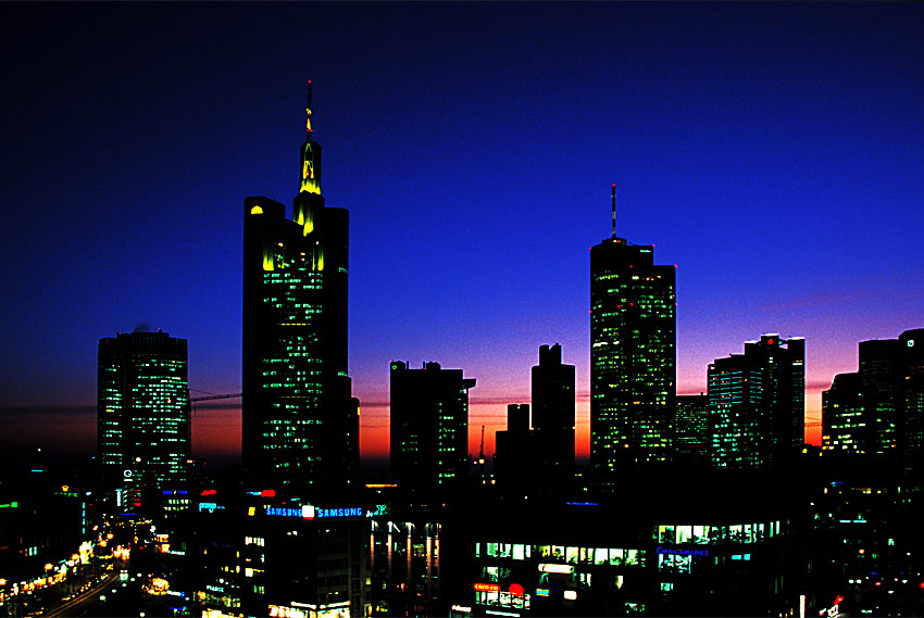 Frankfurt Skyline (Reload)
