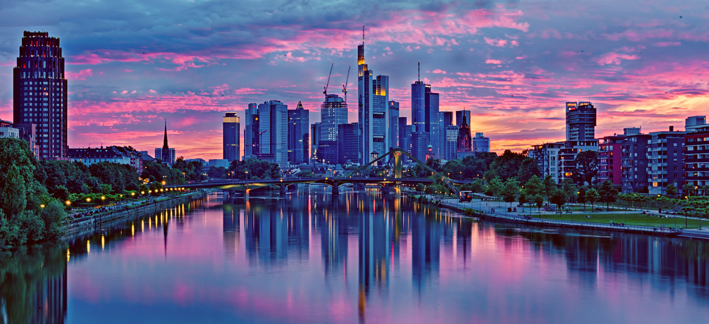 Frankfurt Skyline Sunset