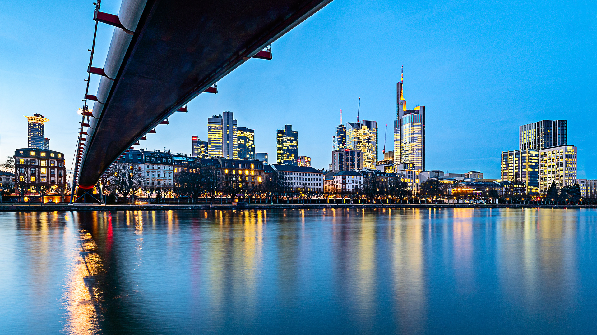 Frankfurt - Skyline vom Holbeinsteg