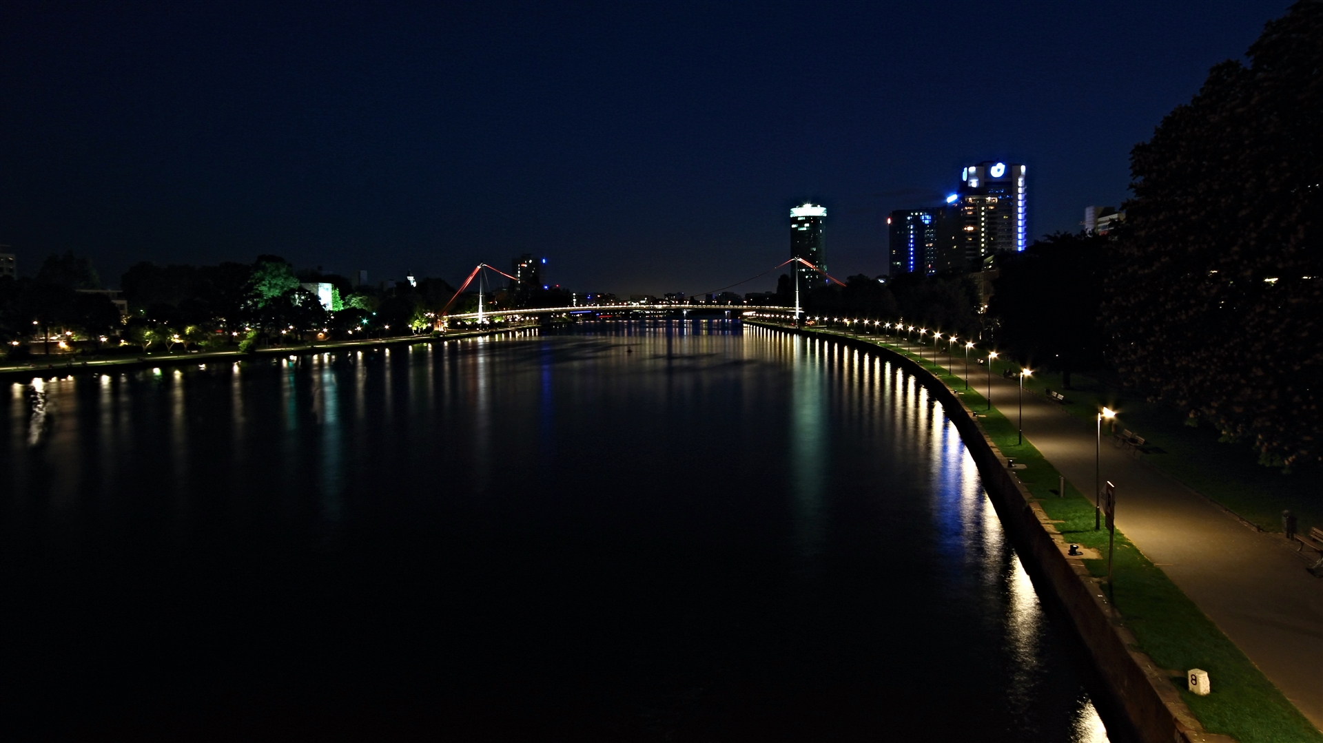 Frankfurt, Tiefste Nacht