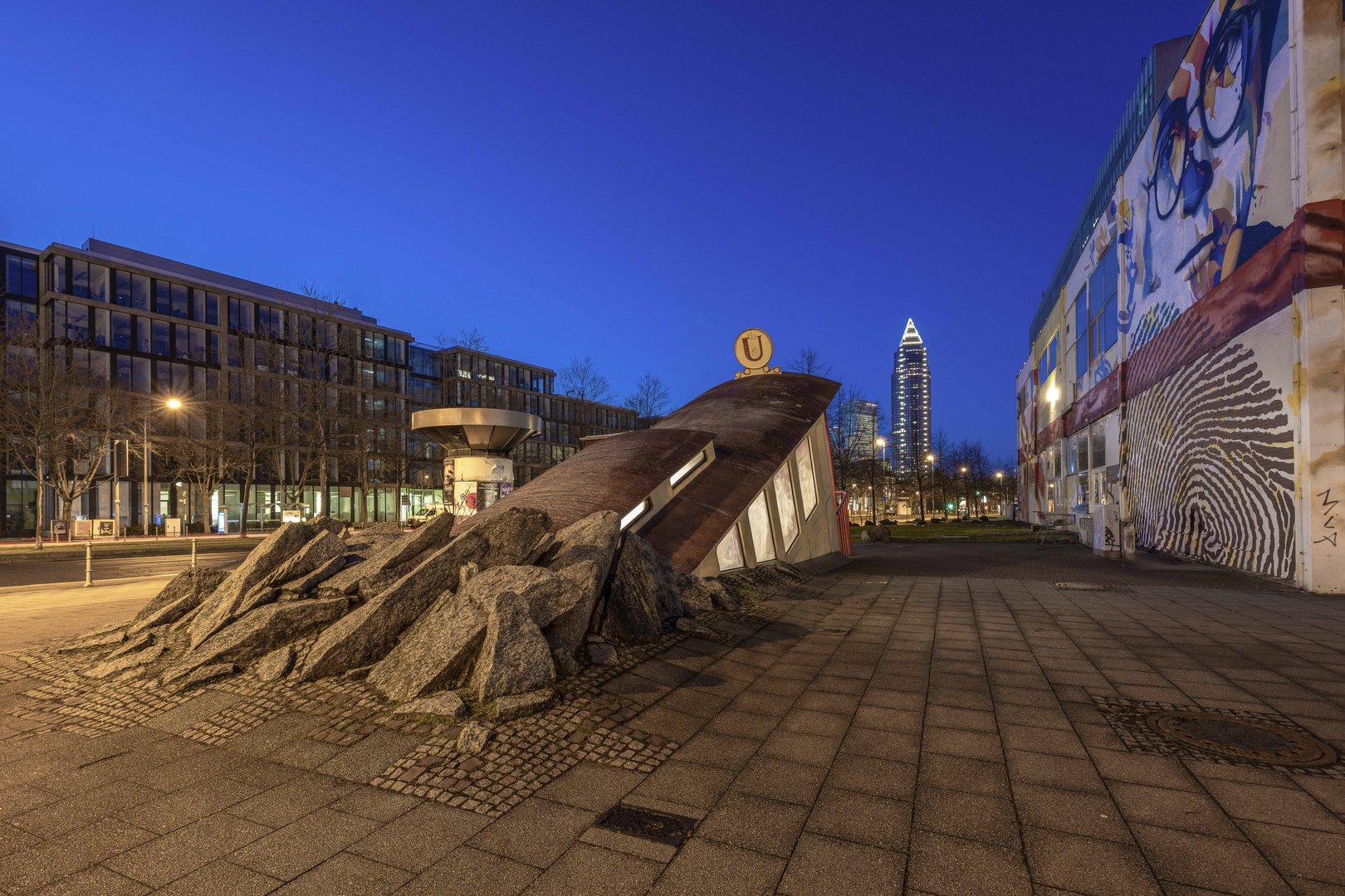 Frankfurt U Bahn & Blaue Stunde_10