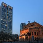 Frankfurt - UBS-Hochhaus und Alte Oper