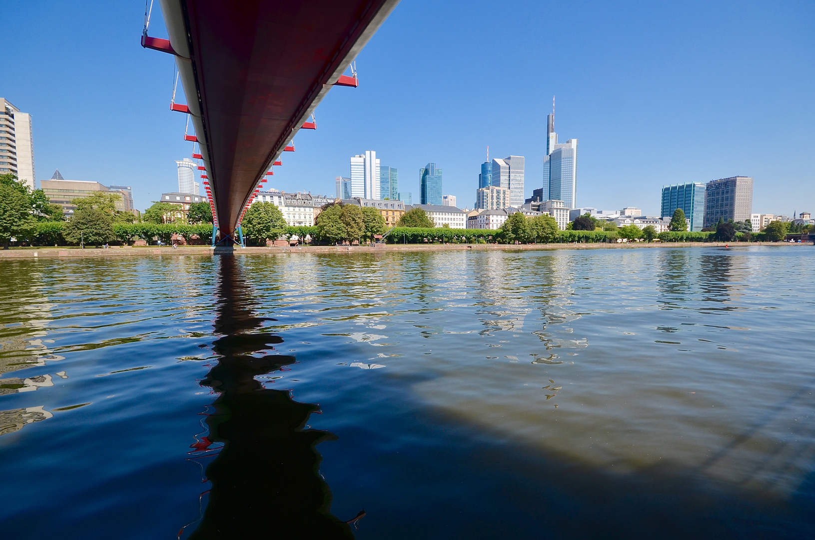 Frankfurt unter dem Holbeinsteg