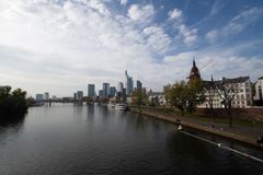 Frankfurt - View from Alte Brücke on Main River, Bahnhofsviertel and Kaiserdom - 02
