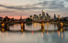 Frankfurt - View from Ignatz Bubis Brücke on Main River, Alte Br:ucke and Bahnhofsviertel