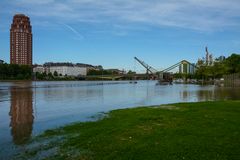 Frankfurt: Weseler Werft Hochwasser im Juni 2013