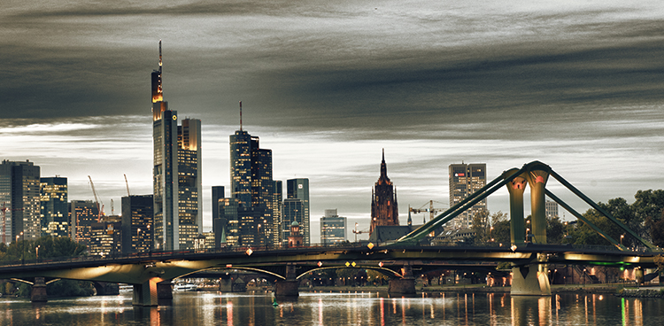 FRANKFURTER SKYLINE