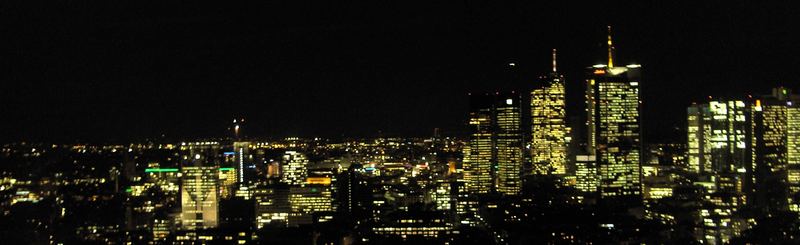 Frankfurter Skyline am Abend