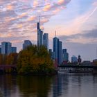 Frankfurter Skyline am Abend