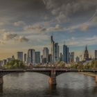 Frankfurter Skyline am Abend