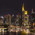 Frankfurter Skyline am späten Abend