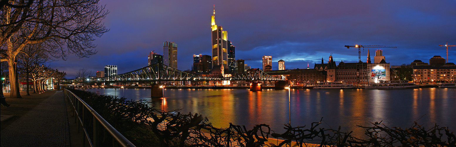 Frankfurter Skyline Panorama