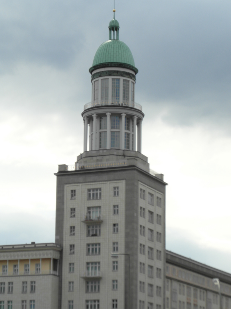 Frankfurter Tor Südturm, Berlin