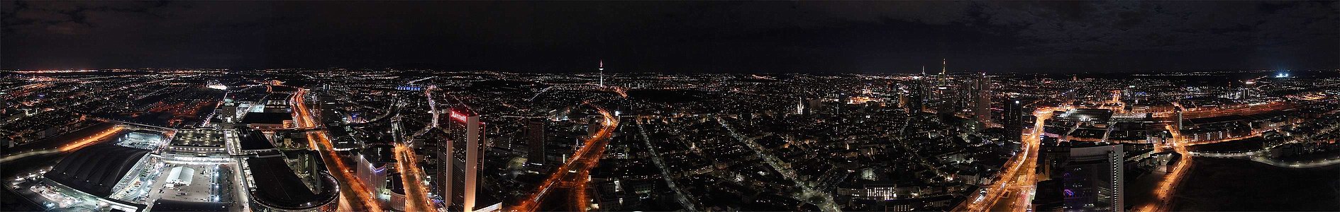 Frankfurt/Main bei Nacht