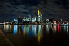 Frankfurt/Main - Blaue Stunde IV (Skyline)