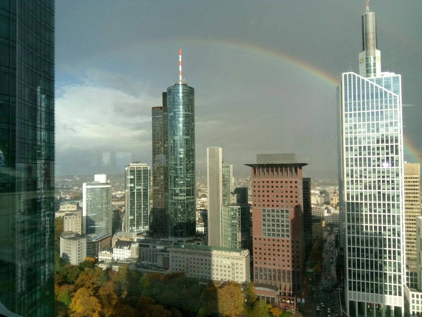 Frankfurt_Regenbogen