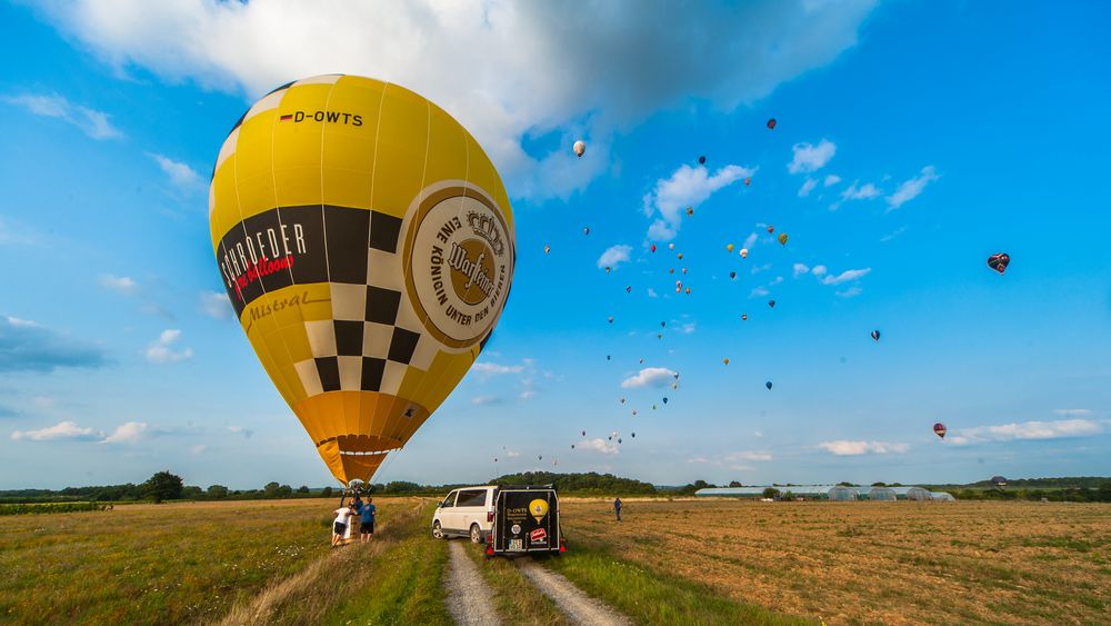 Frankreich 2017: Loire, Ballon Europameisterschaft in Brissac-Quincé-13