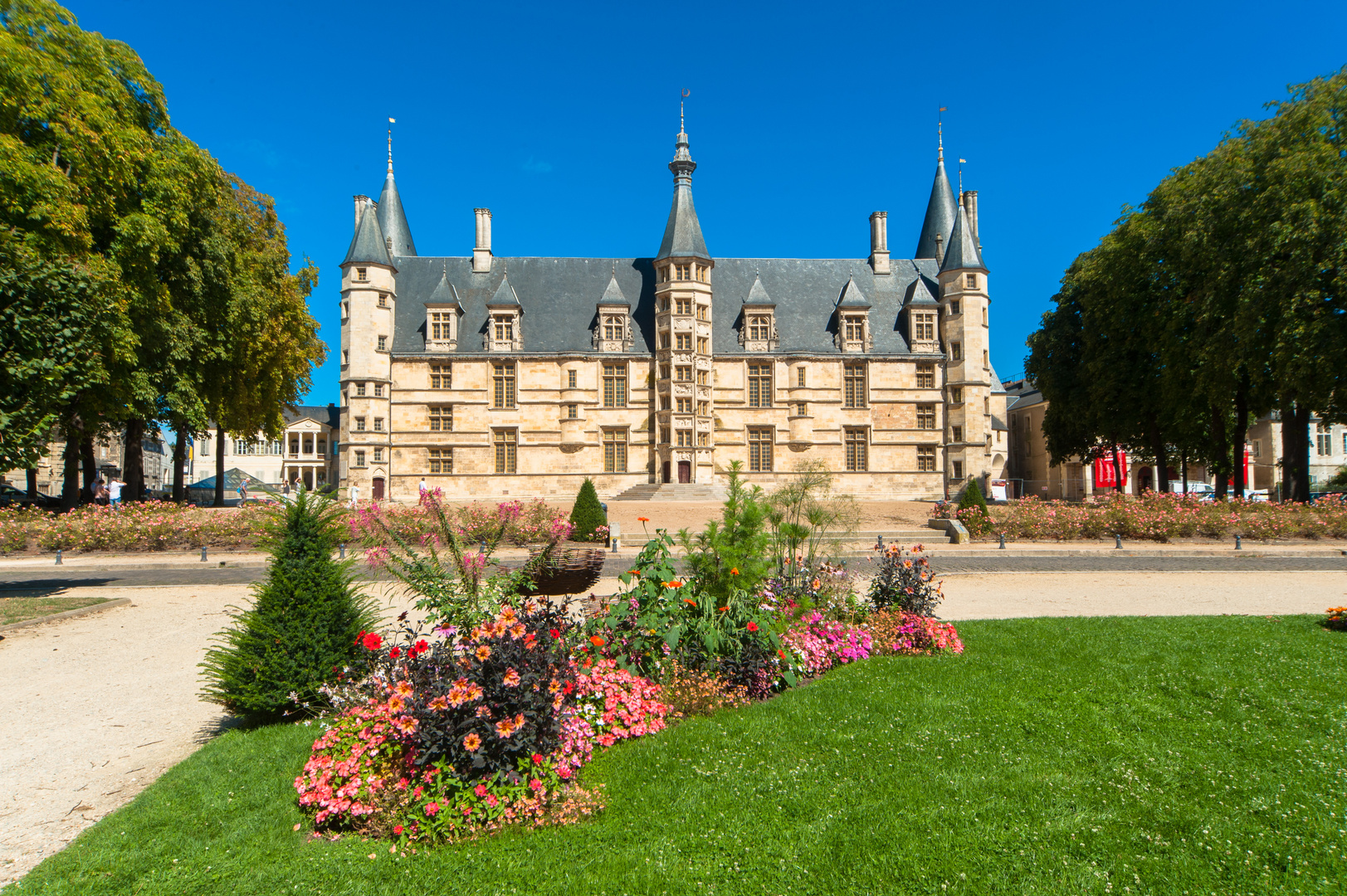 Frankreich 2017: Nevers, Palais Ducal