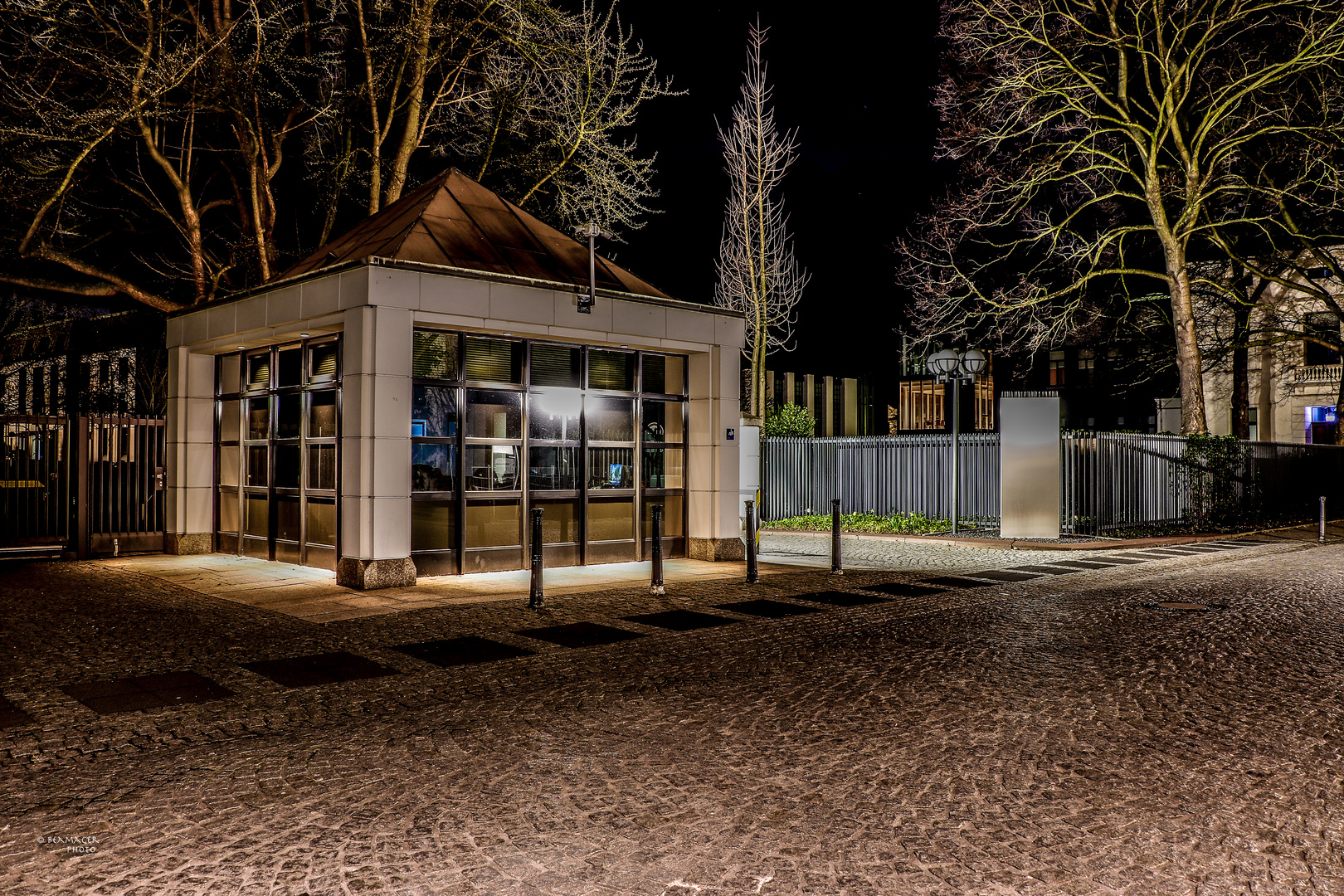 Franz Haniel & Cie. GmbH Duisburg - Headquarter  by night