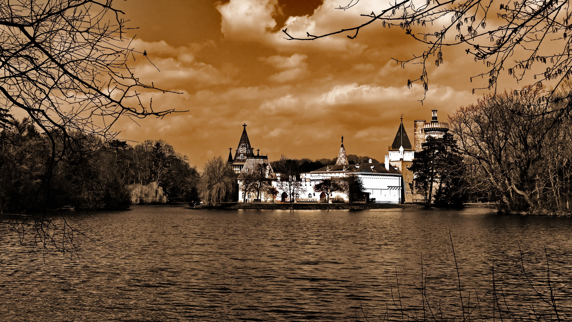 Franzensburg - Schlosspark Laxenburg