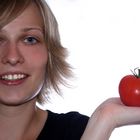 Franziska und Tomate II ( Thema: Lebensmittel von M.St. )