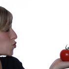 Franziska und Tomate ( Thema: Lebensmittel von M. St. )