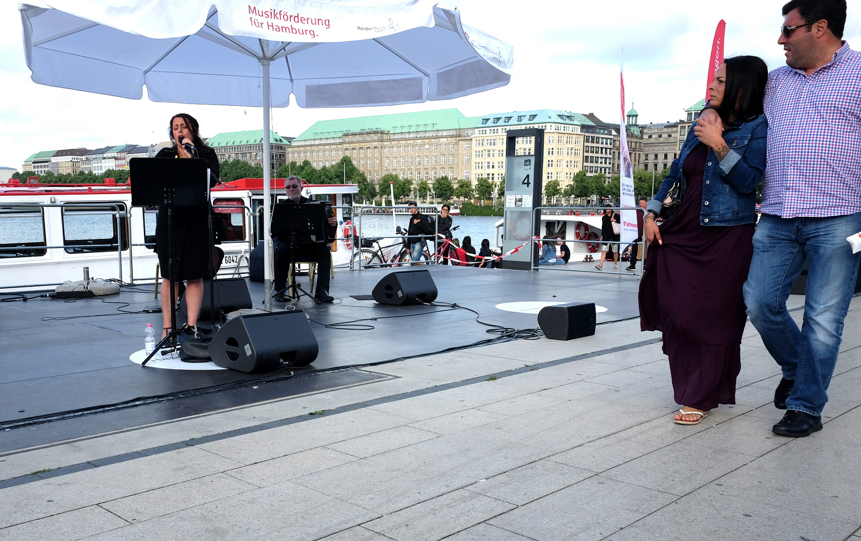 Französische Leidenschaft: Véronique Elling und Band 2