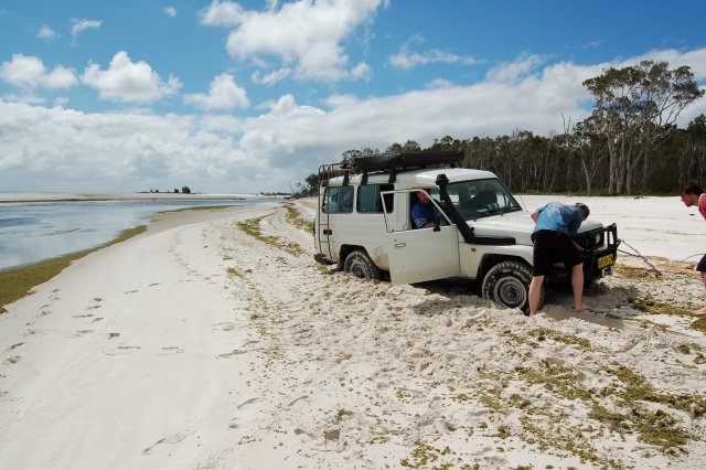 Fraser Island & Landcruiser