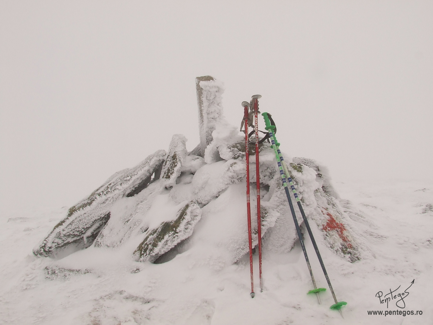 Fratosteanu Peak