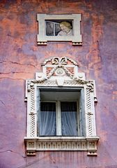 Frau am Fenster