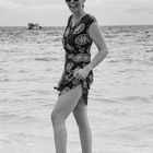 Frau am Kudafushi-Strand
