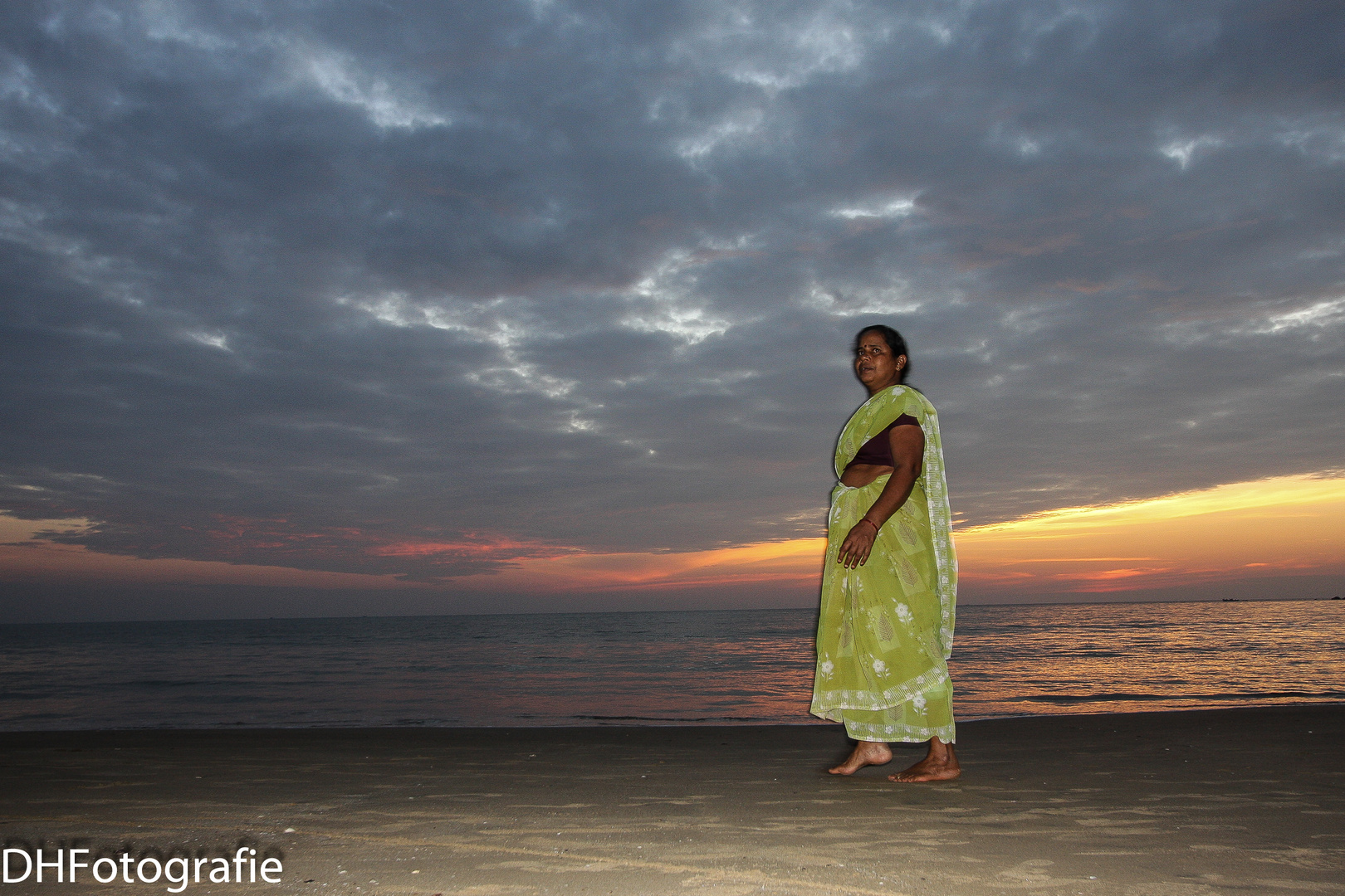 Frau am Strand-