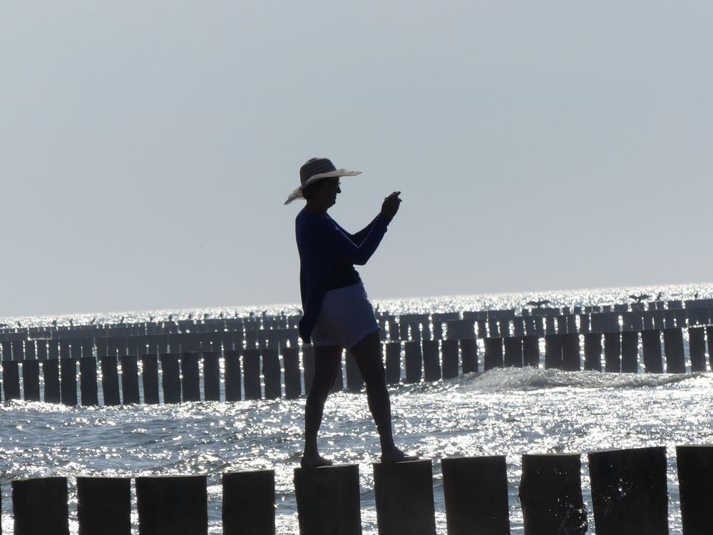 Frau am Strand