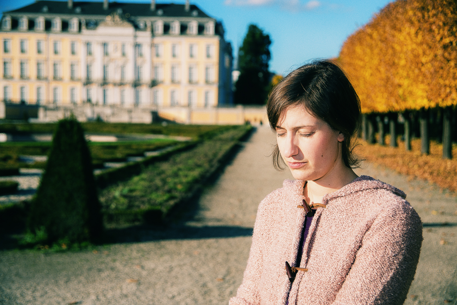 frau im park