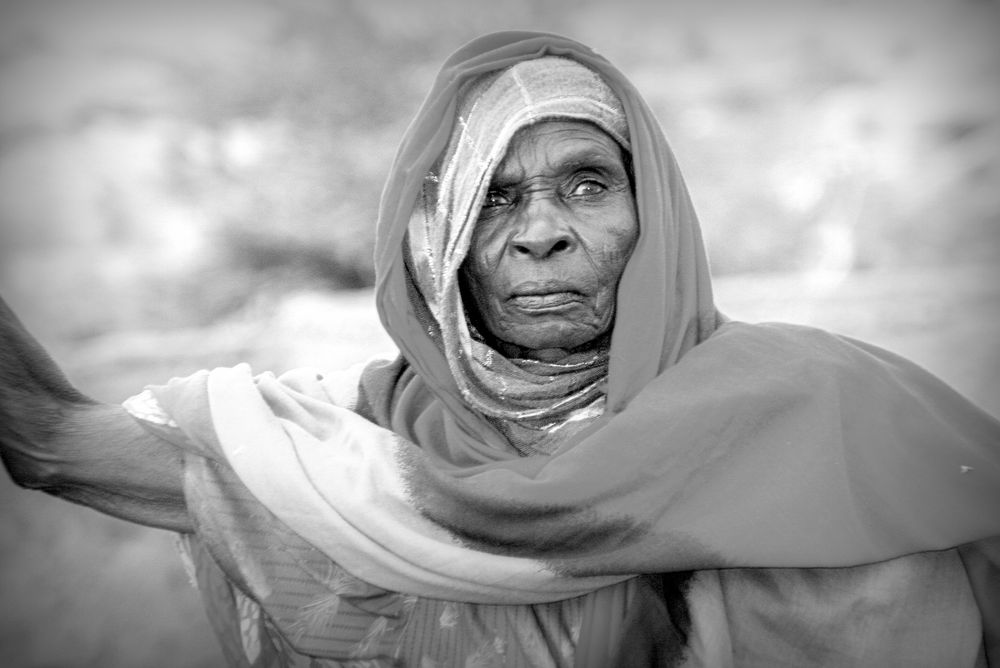 Frau im Tschad © Tom Rübenach