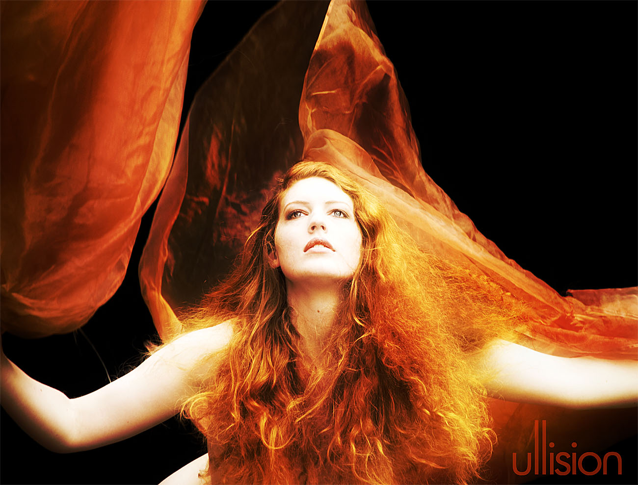 Frau in Flammen Foto & Bild fashion, outdoor, frauen Frau in Flammen Foto & Bild fashion, outdoor, frauen