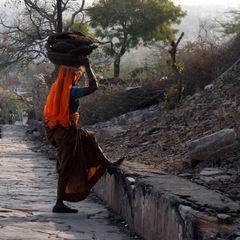 Frau in Jaipur