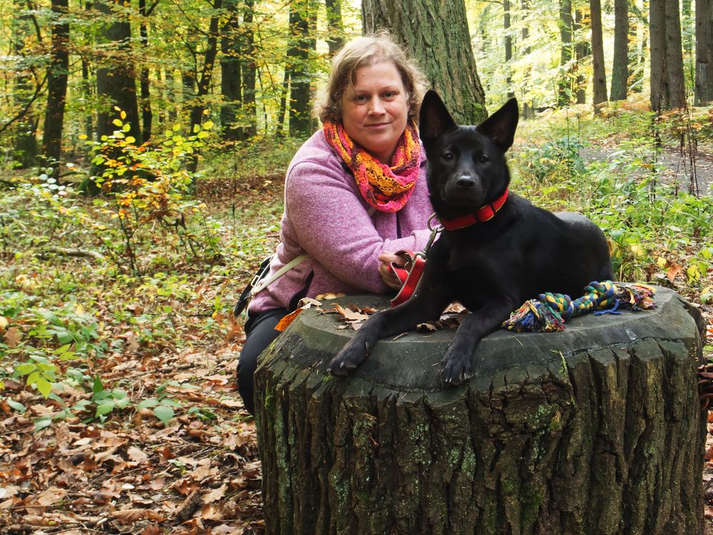 Frau mit Hund