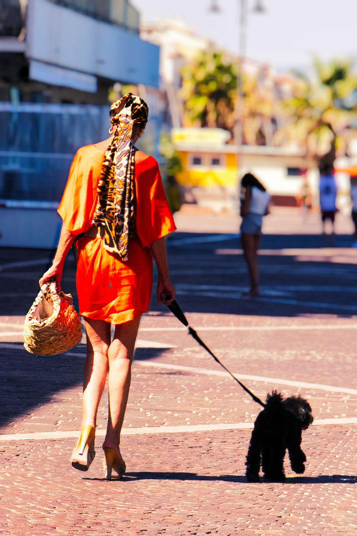 Frau mit Hund