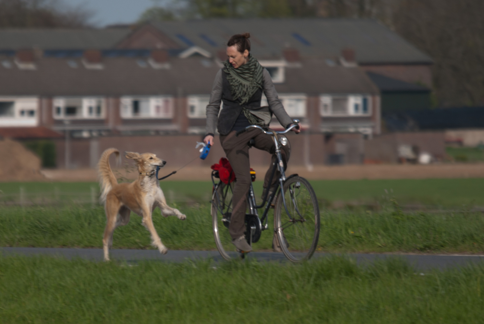 Frau mit Hund