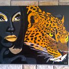 Frau mit Leopard